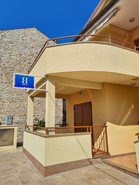 Apartments Manuel Novigrad Istria Esterno foto